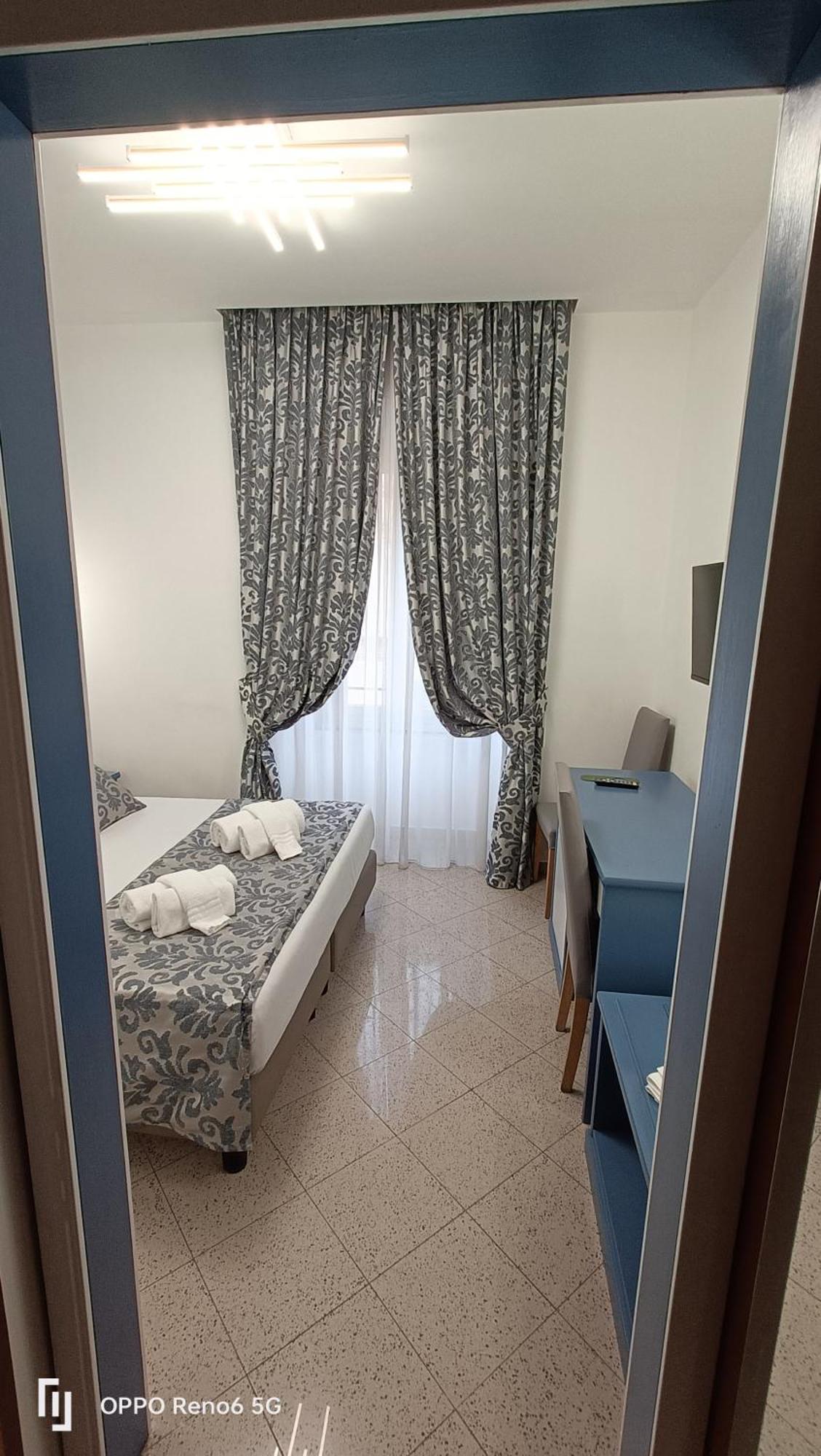 Hotel House 4 Mori Rzym Zewnętrze zdjęcie