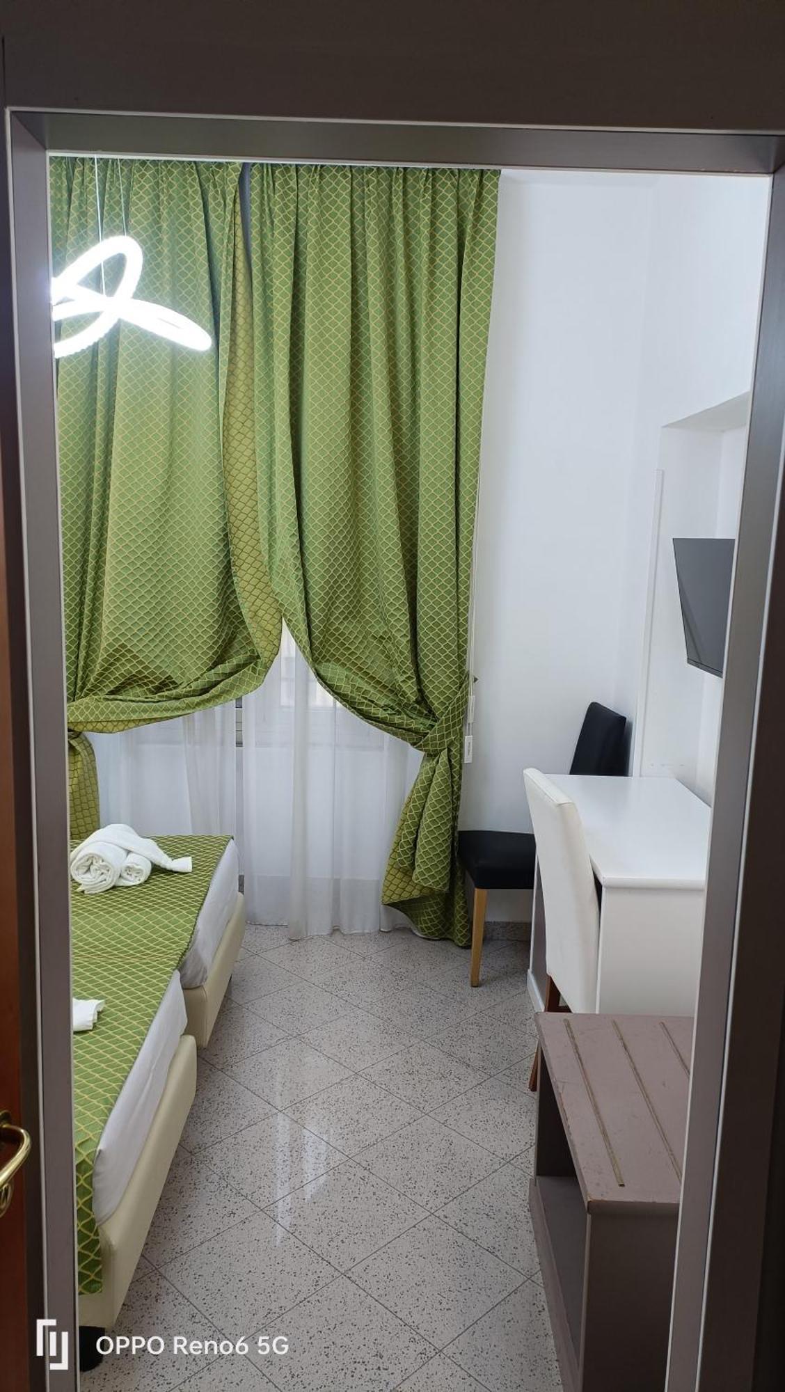 Hotel House 4 Mori Rzym Zewnętrze zdjęcie
