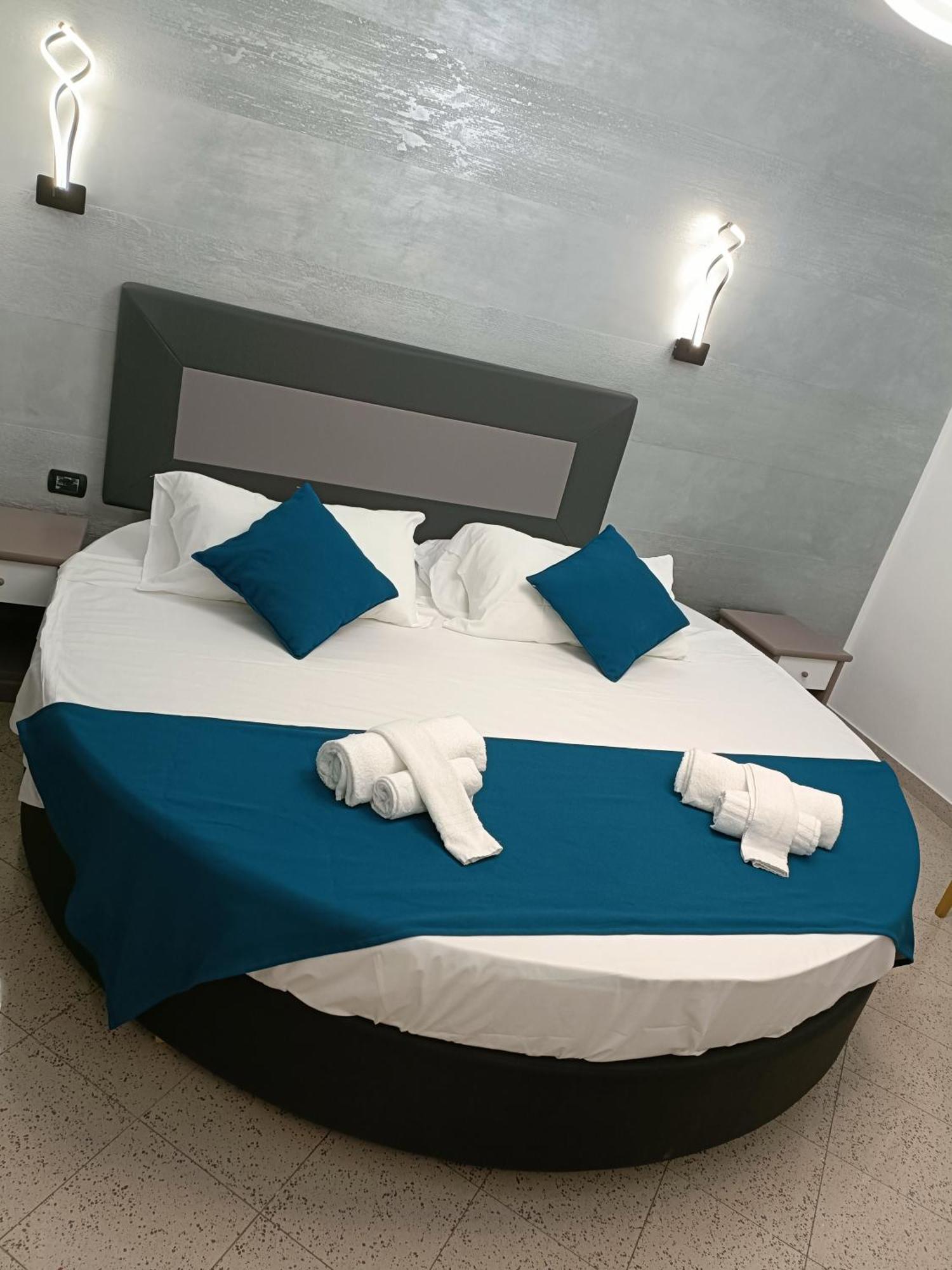 Hotel House 4 Mori Rzym Zewnętrze zdjęcie