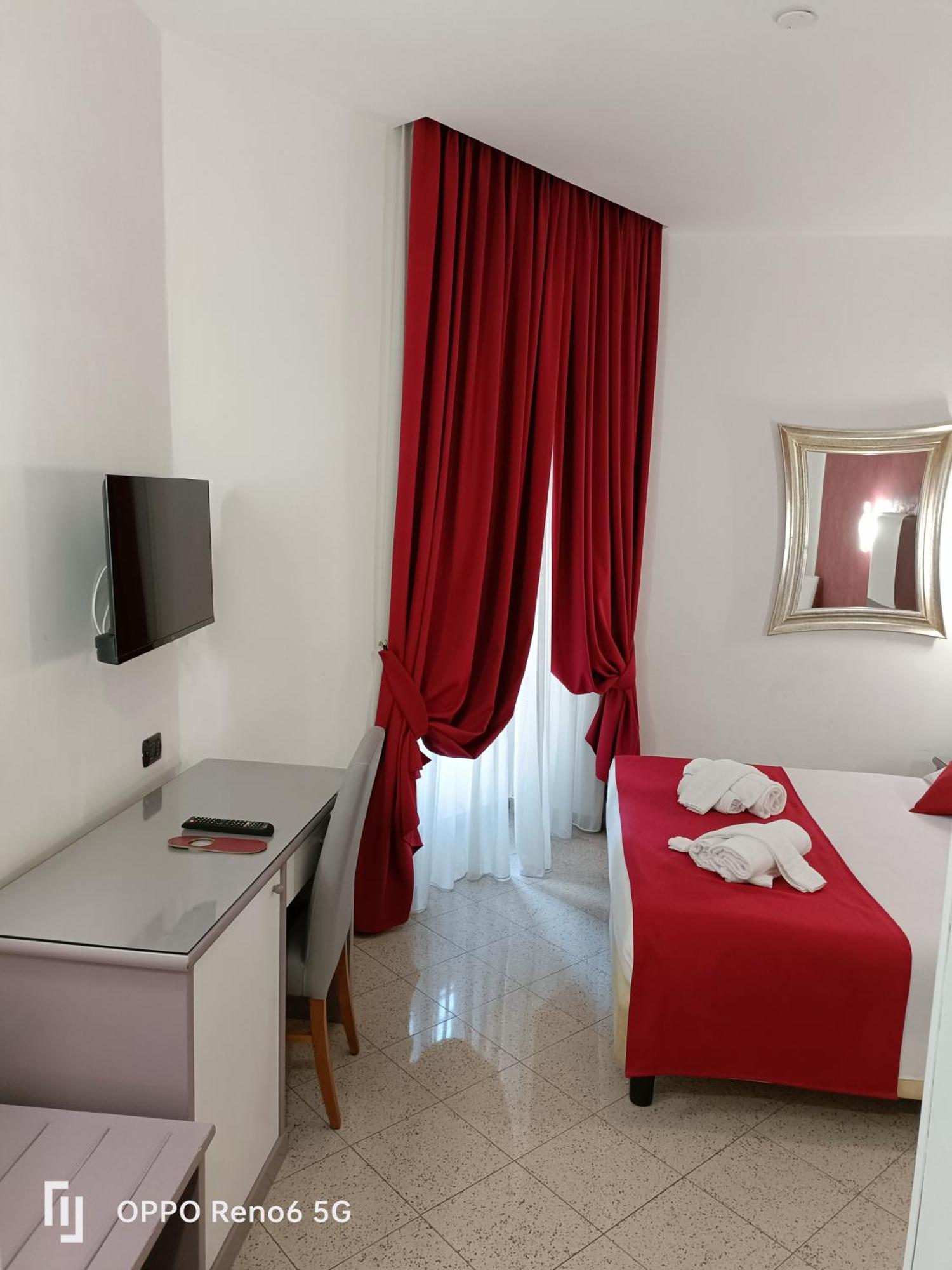Hotel House 4 Mori Rzym Zewnętrze zdjęcie