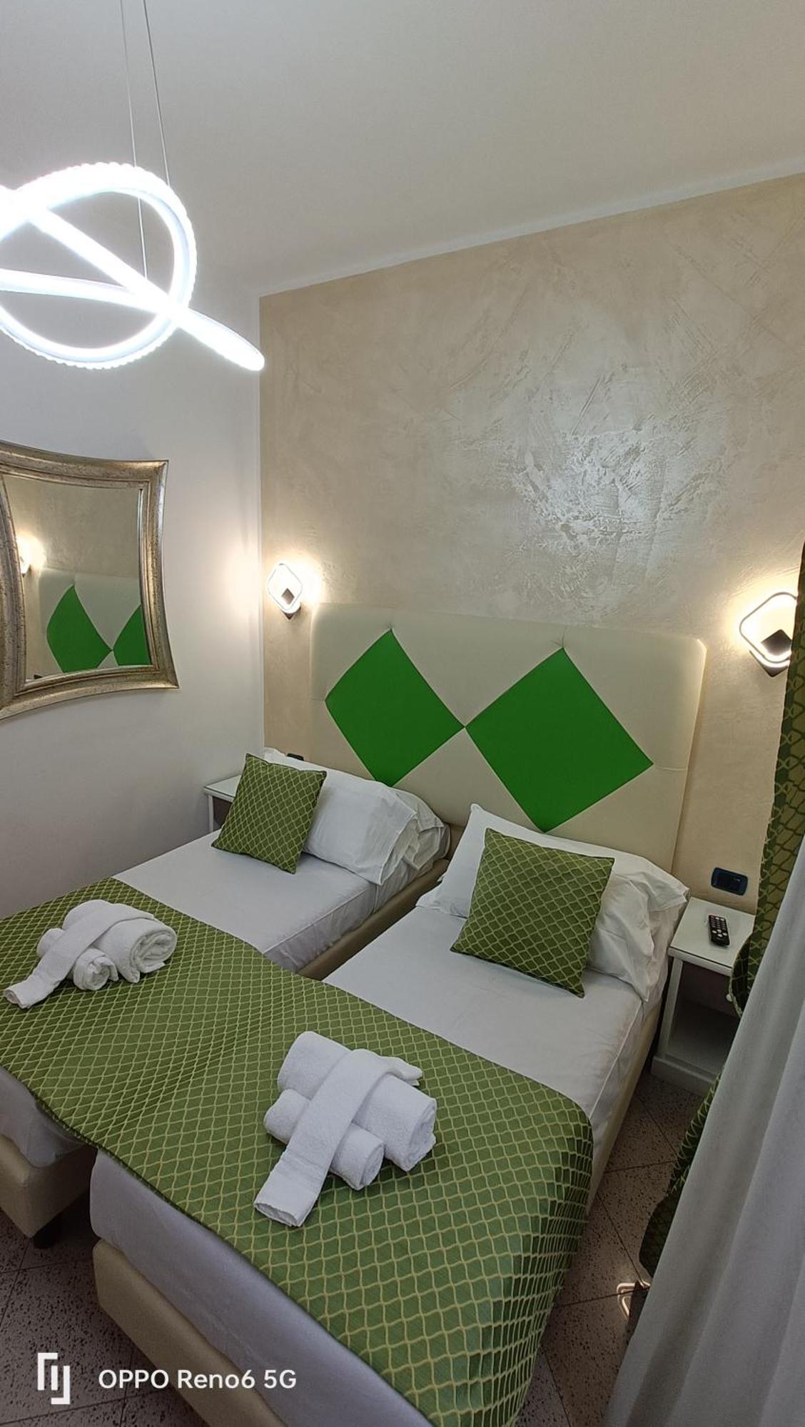 Hotel House 4 Mori Rzym Zewnętrze zdjęcie