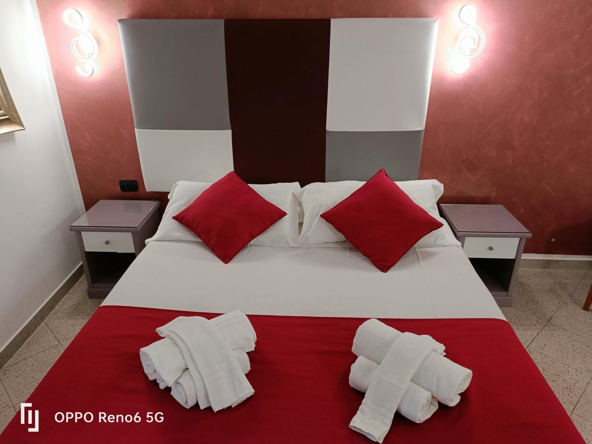 Hotel House 4 Mori Rzym Zewnętrze zdjęcie