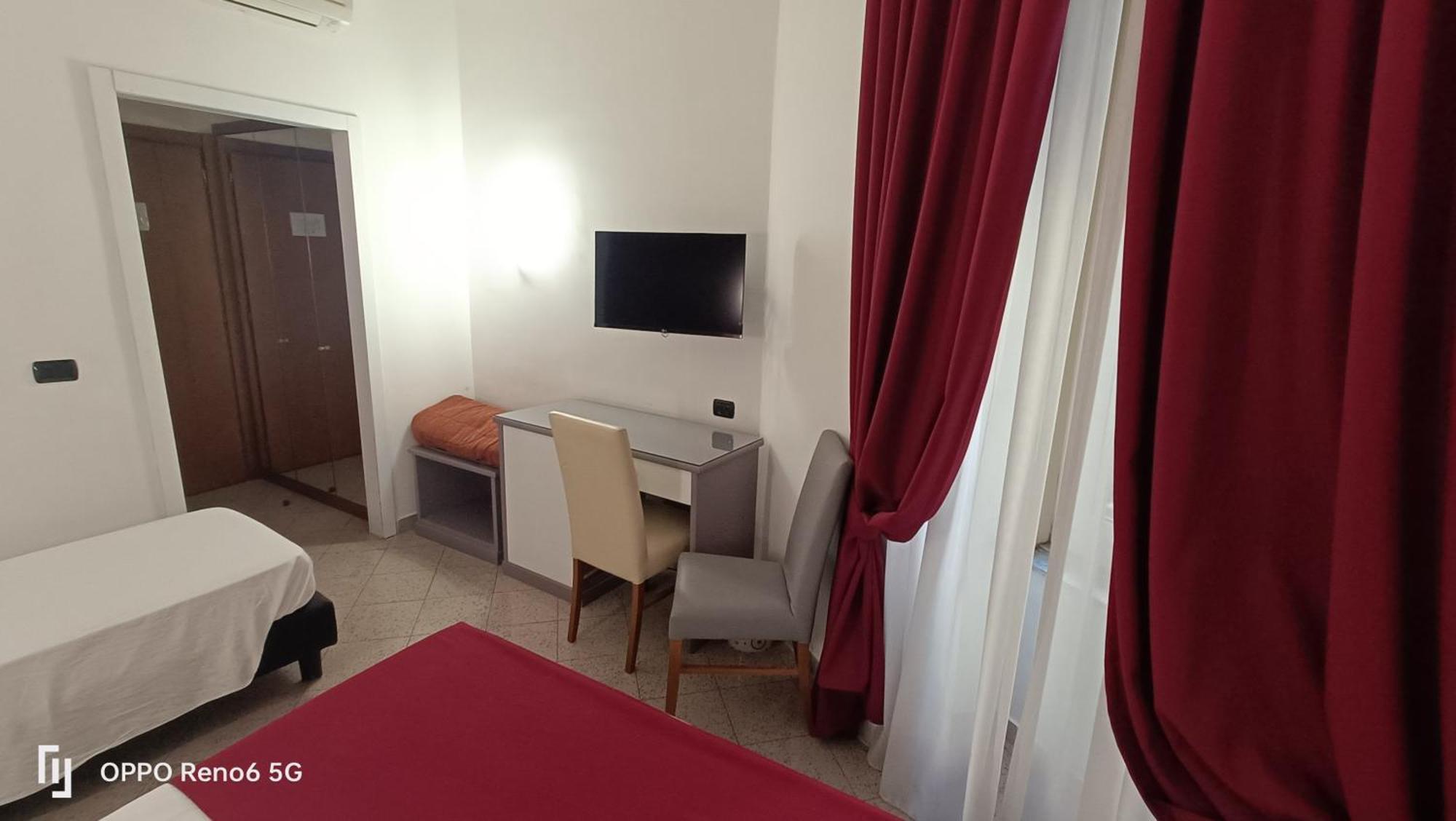 Hotel House 4 Mori Rzym Zewnętrze zdjęcie