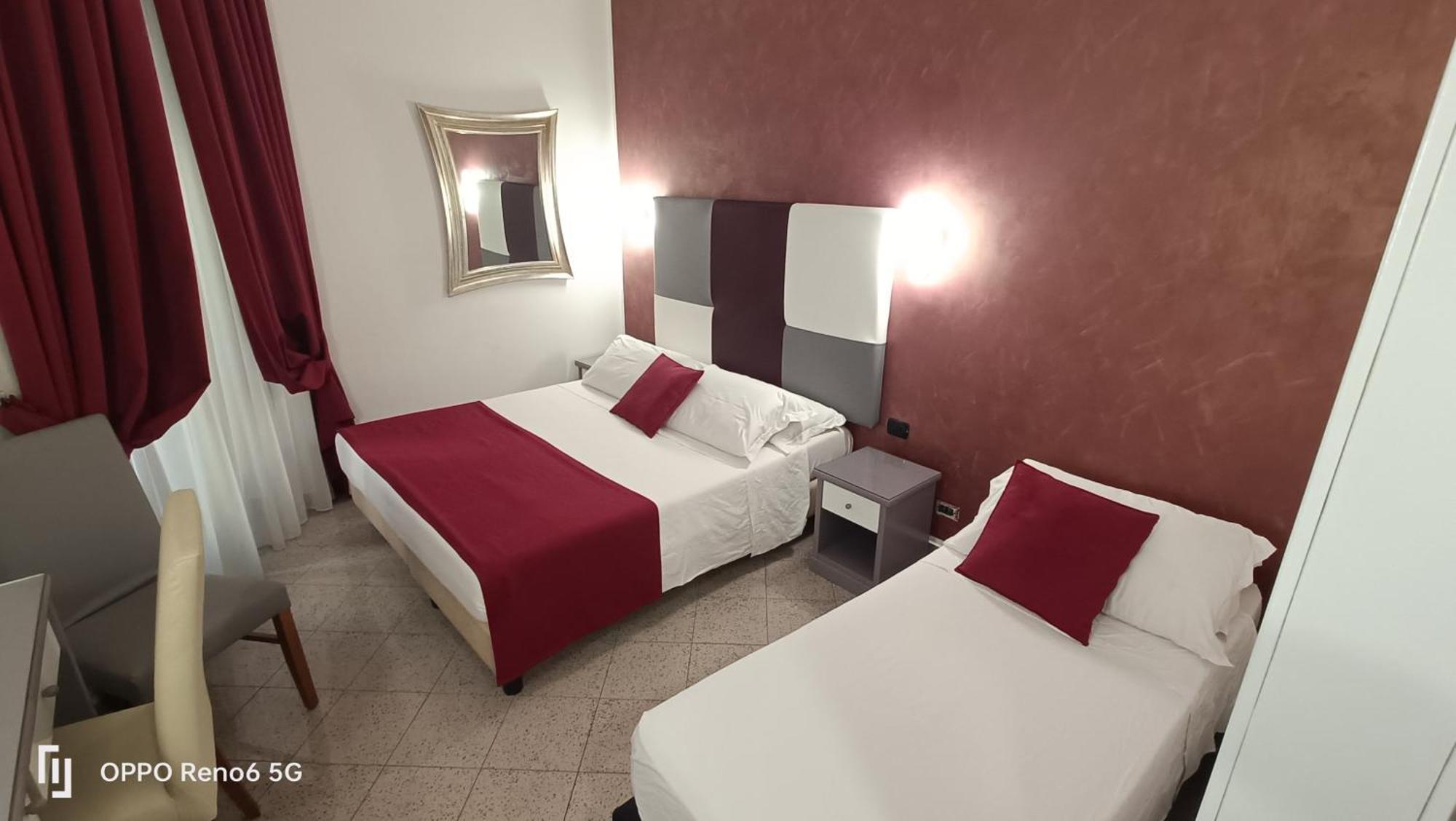 Hotel House 4 Mori Rzym Zewnętrze zdjęcie